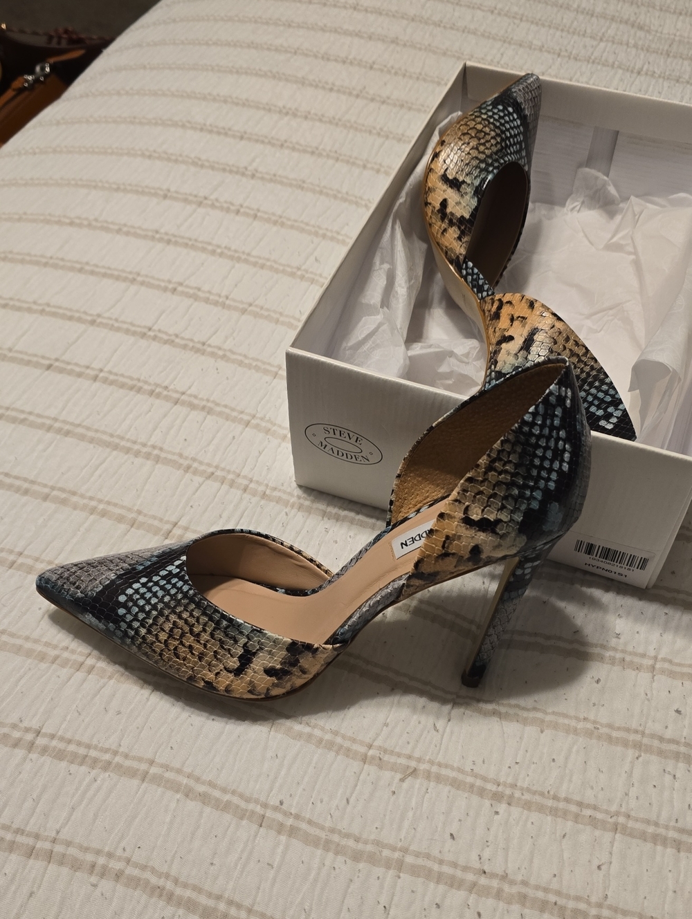 Steve MADDEN Snake Skin Shoes